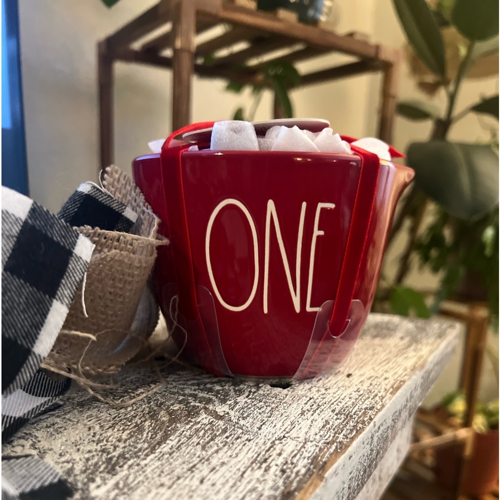 Rae Dunn Red Valentines Measuring Cups